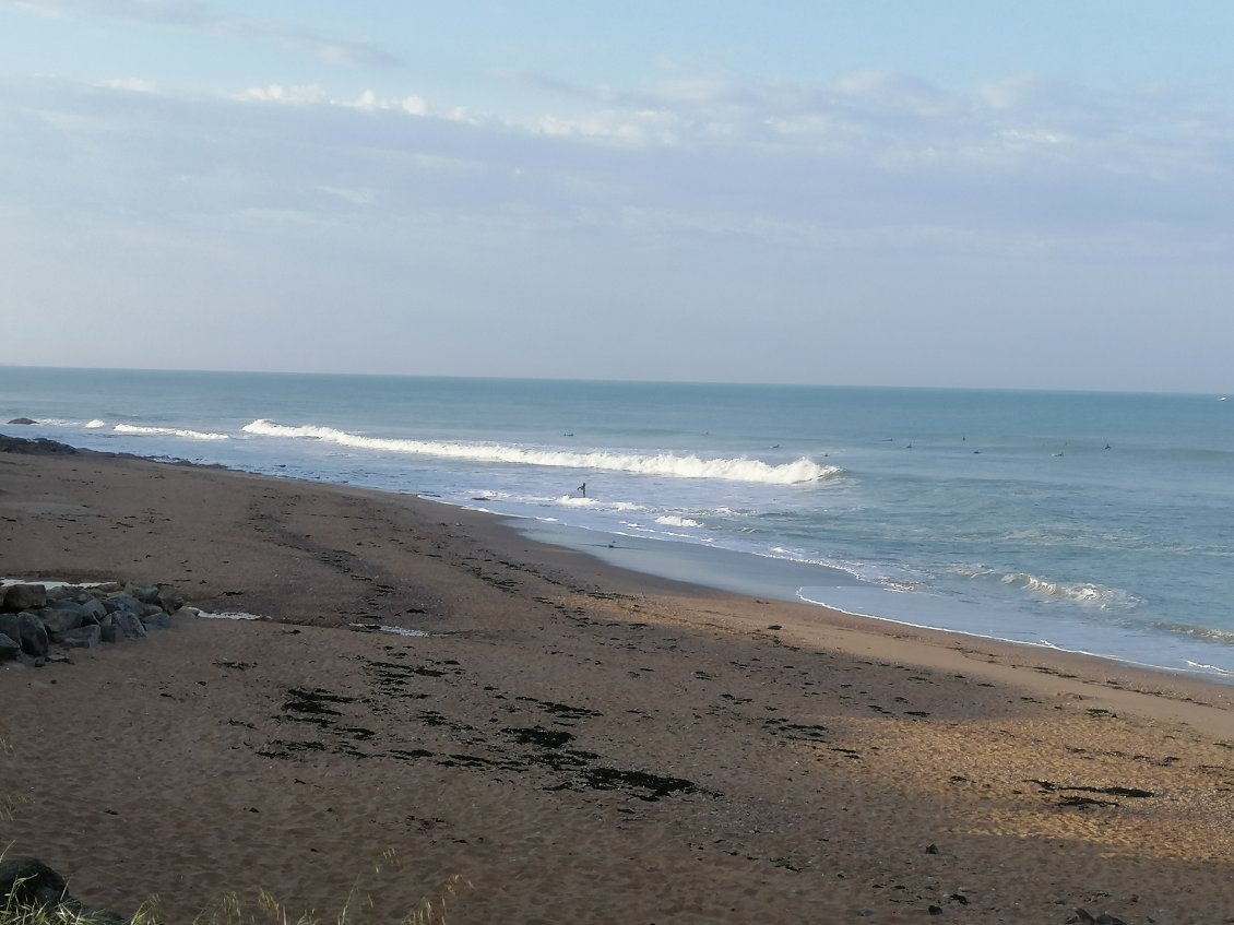 Spot de surfeurs à Brétignolles sur mer