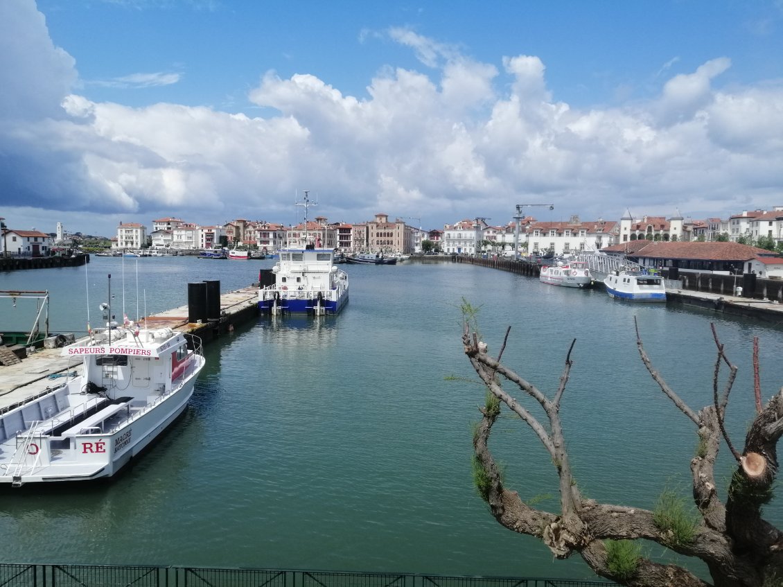 Port de St Jean de Luz