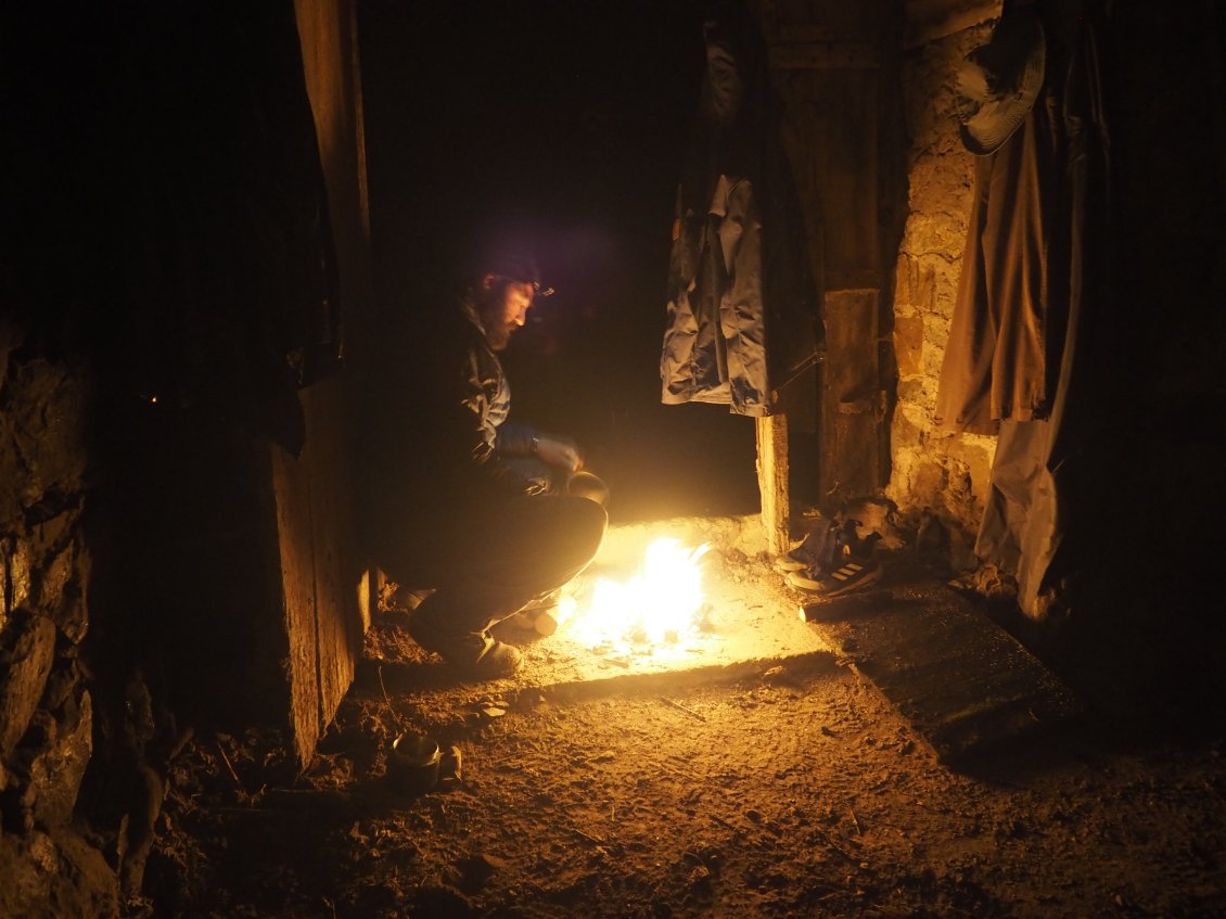 Quelques flammes réconfortantes.