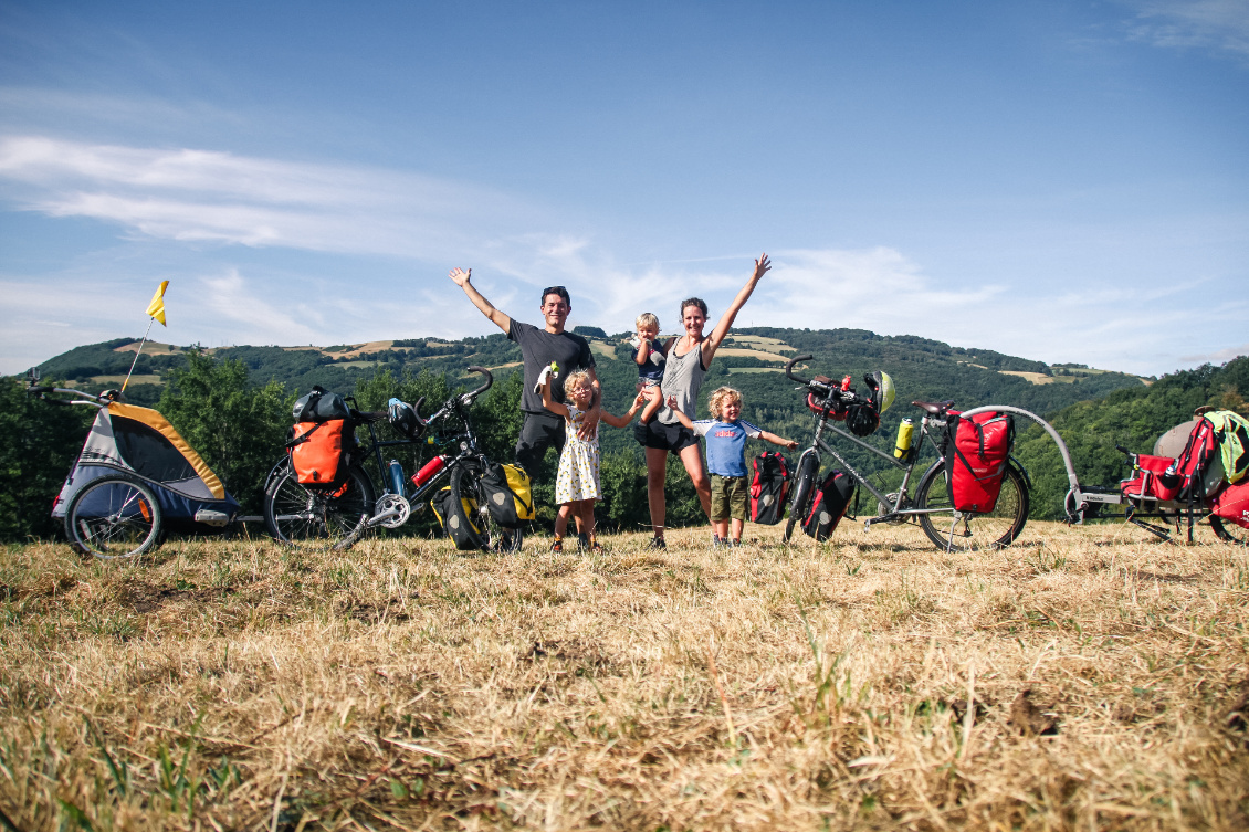 La Vuelta Familia. Héloïse, Aurélien, Manon, Axel et Baptiste.