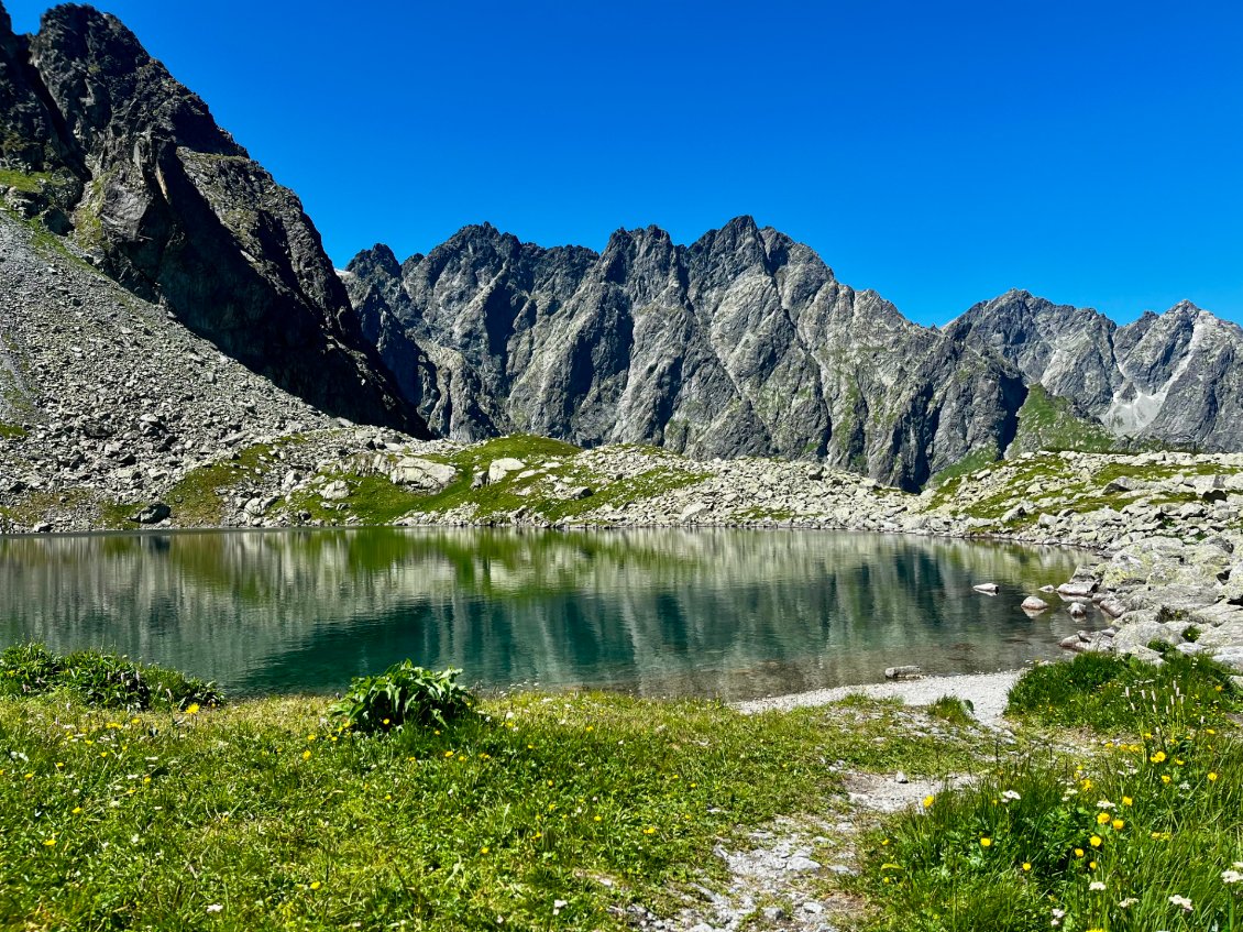 Calme absolu au lac de Litvorové Pleso.