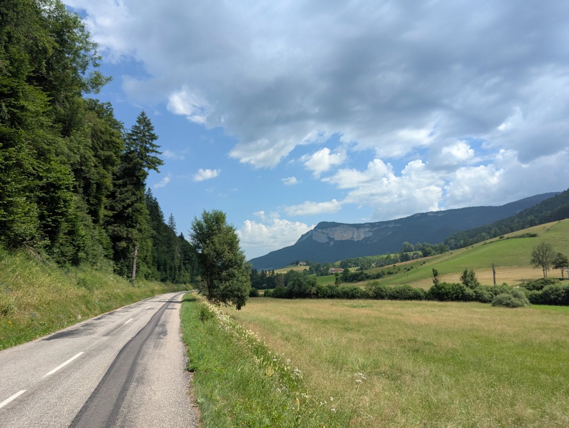 La Vernaisson, sur le plateau, en direction de Saint Martin