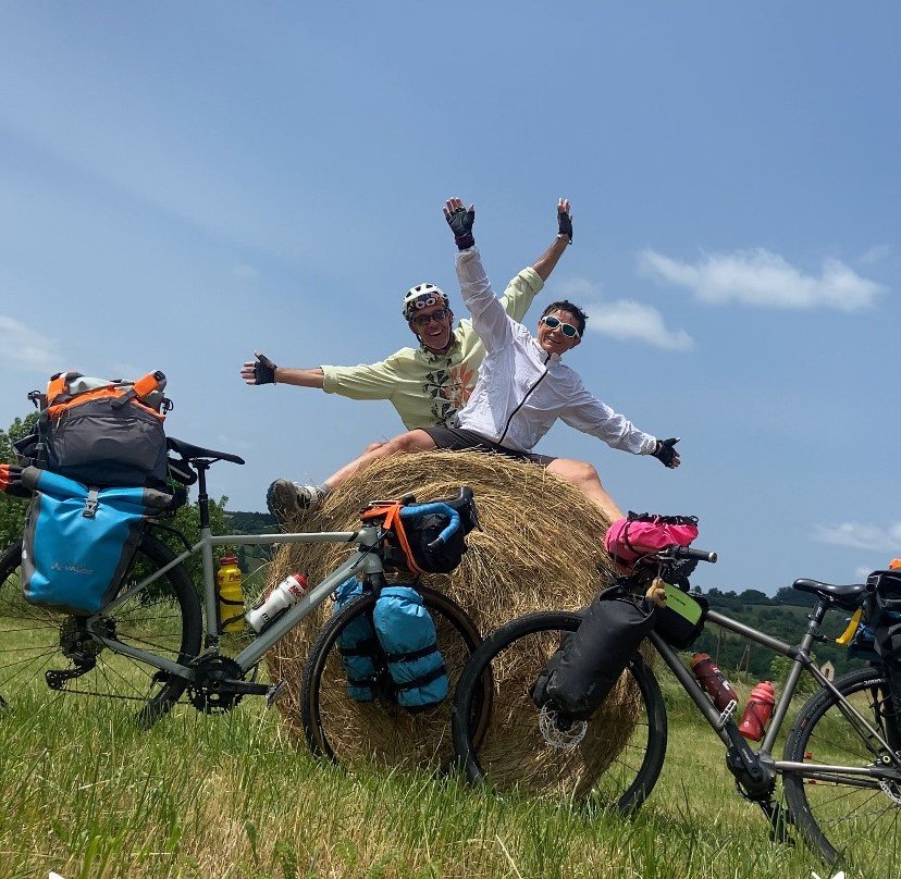 Combo vélo - bateau, des Alpes jusqu'en Ardèche