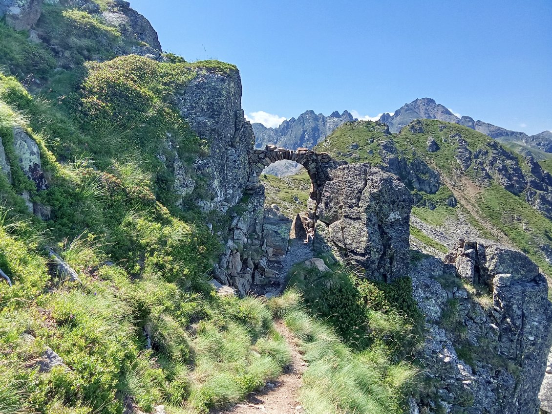 Petit pont en pierre