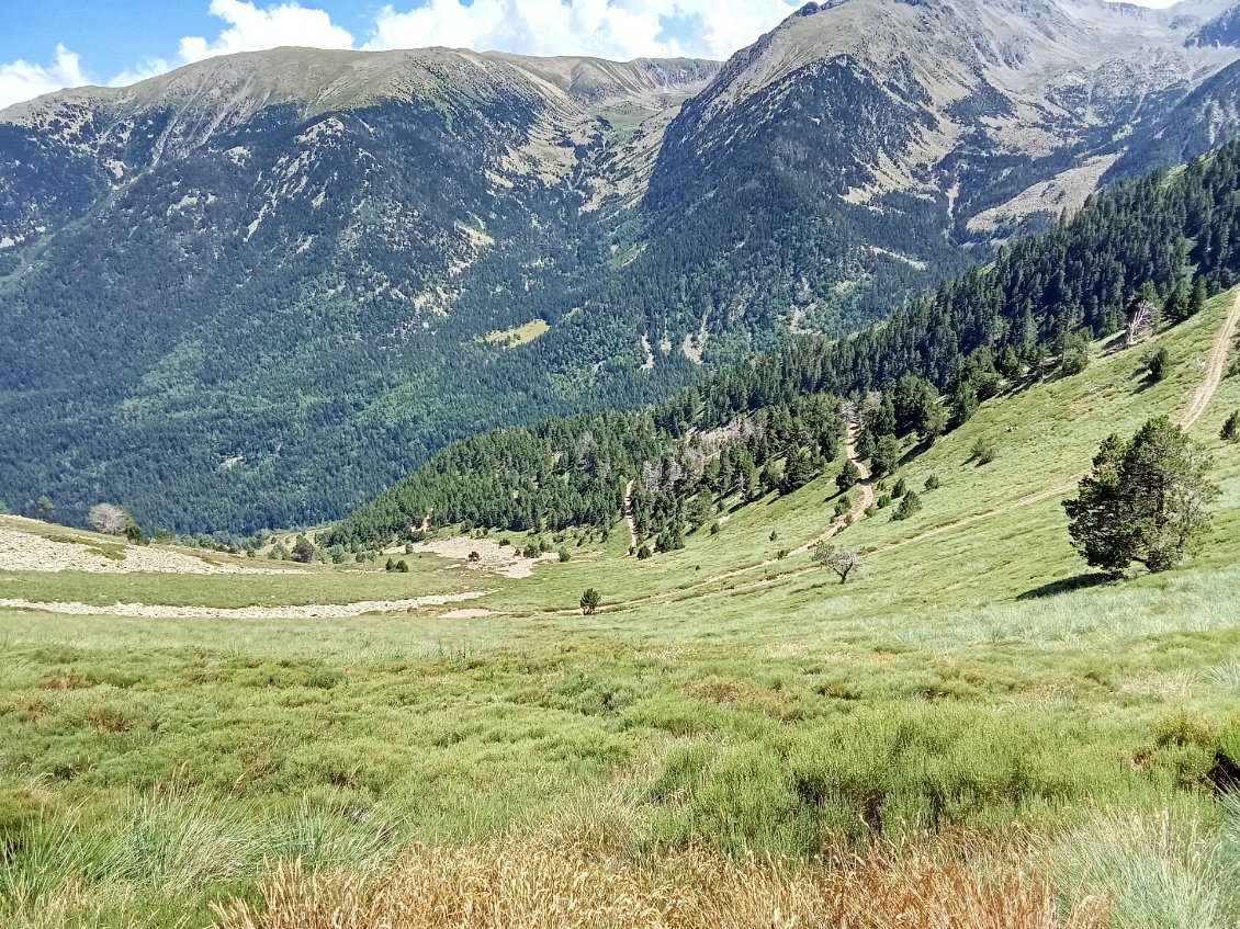 La descente vers la Carança