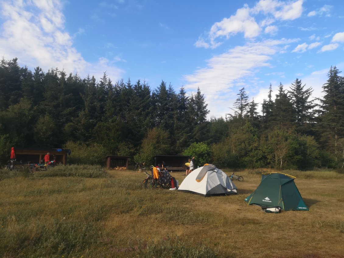 Bivouac shelter