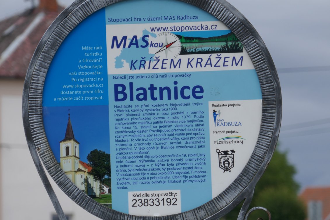 On décide de s'arrêter à Blatnice, petit village au bord d'un étang.