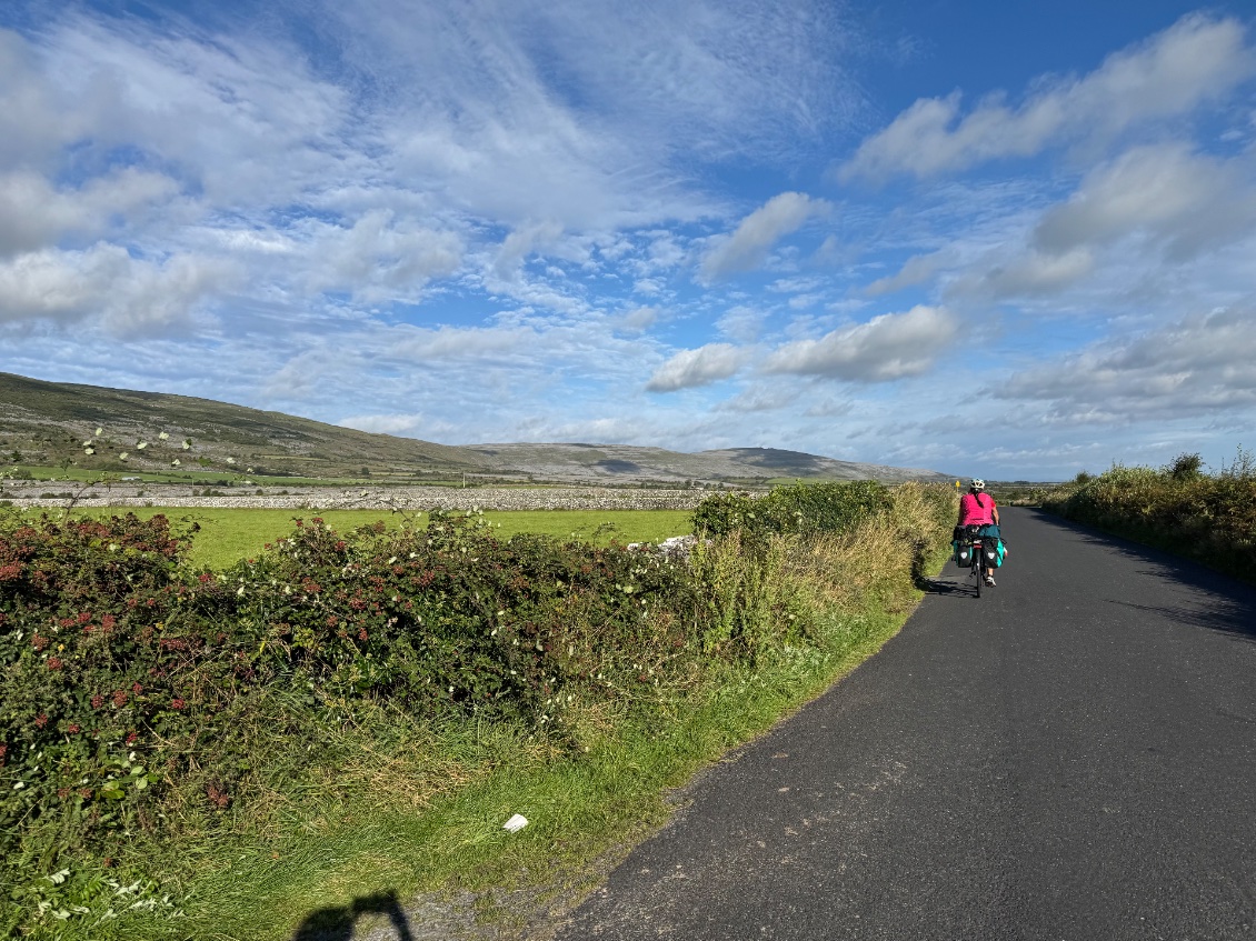 Les lumières du matin sur les collines de Burren