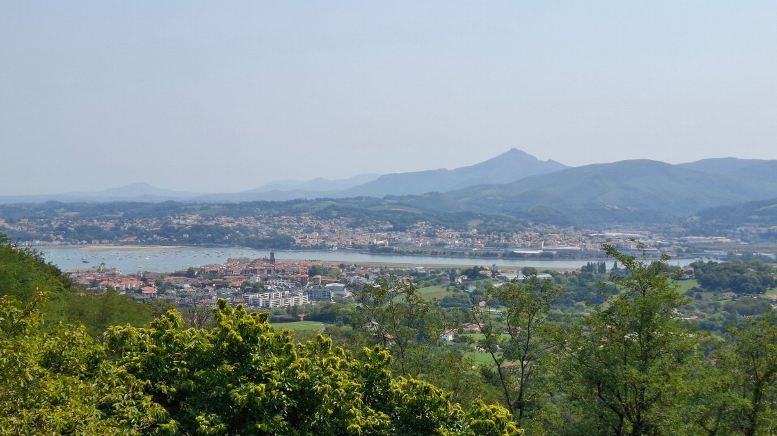 Vue de Irun et Hendaye
