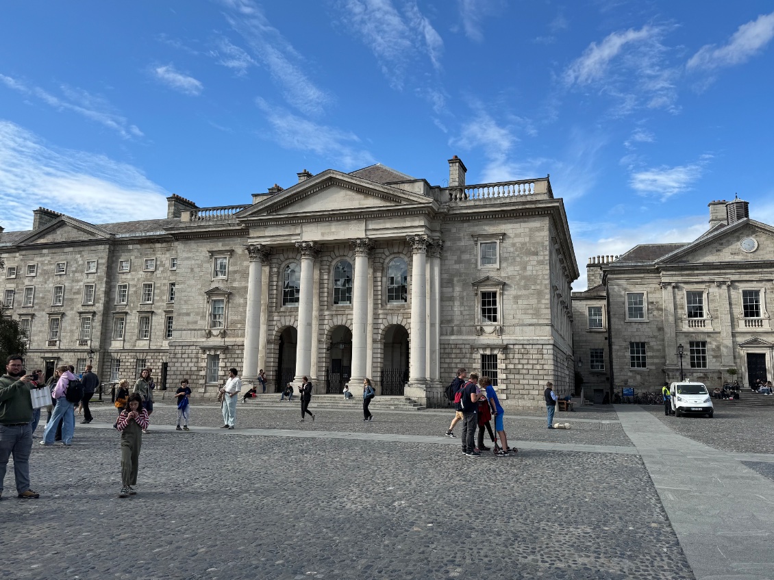 Le célèbre Trinity Collège of Dubin