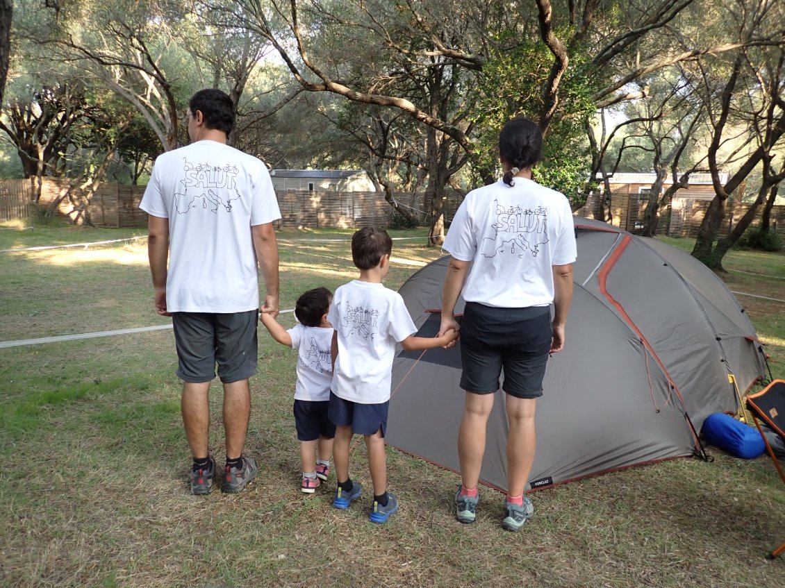 Merci les copains pour les super t-shirts
