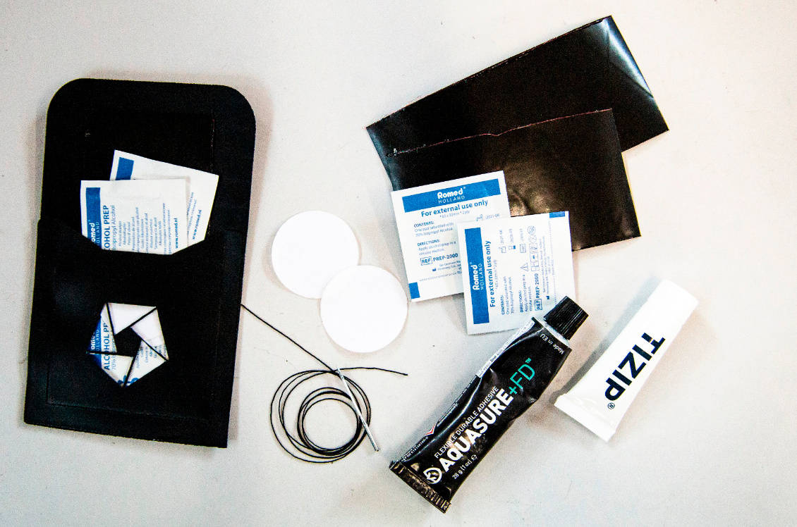 Kit de réparation. Photo : Rob Estivill