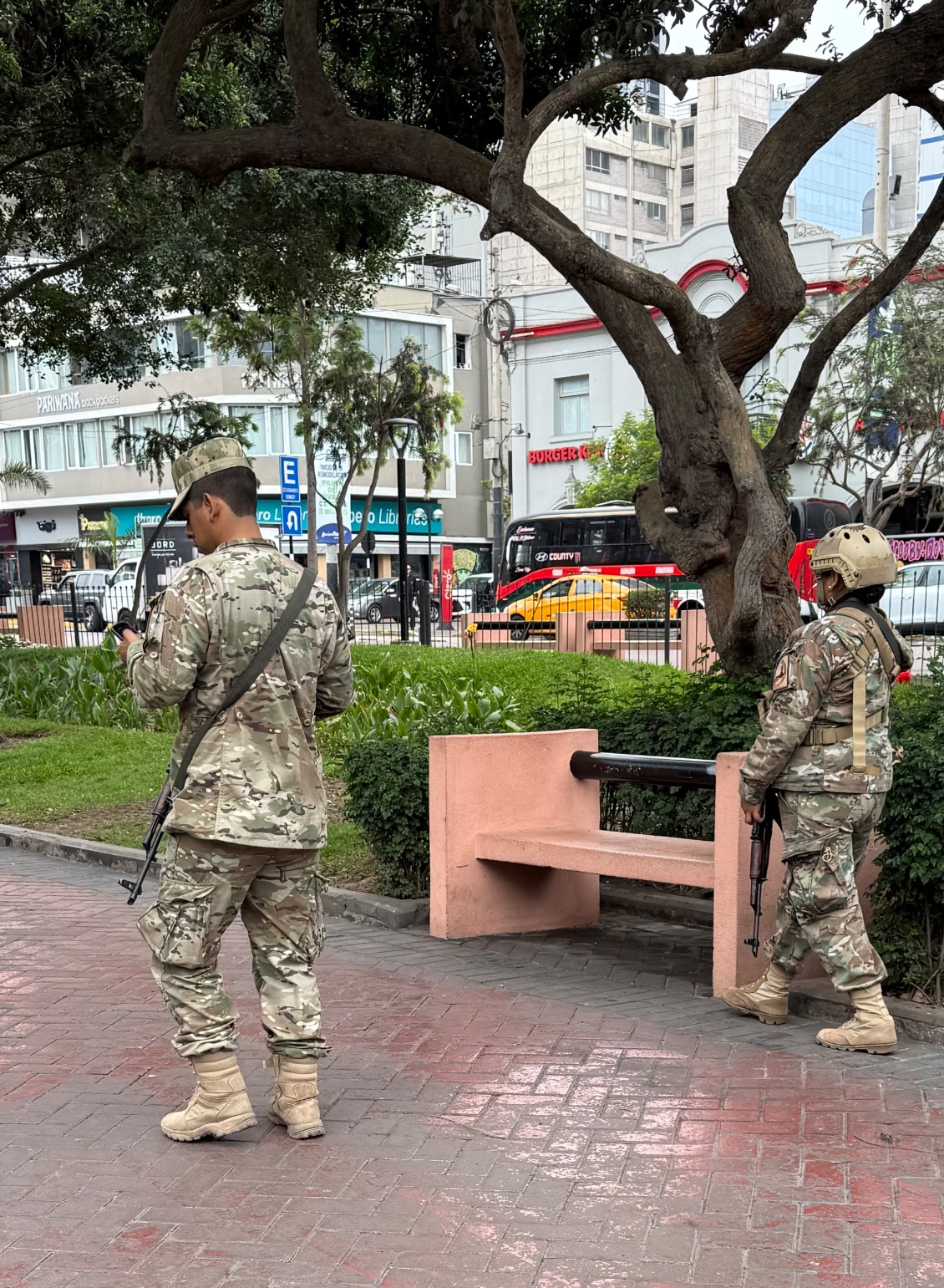 Entre militaires et gendarmes, ils étaient nombreux en ville