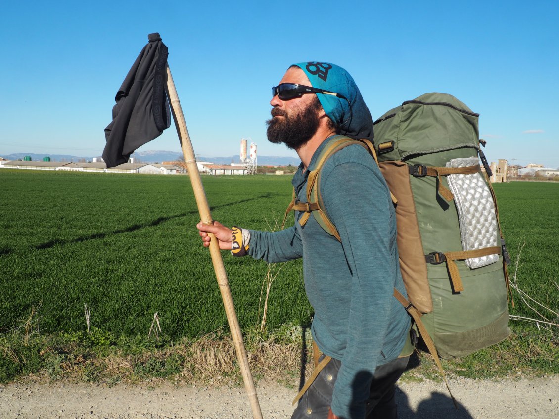 Méthode simple pour sécher : suspendre au bâton ou au sac.