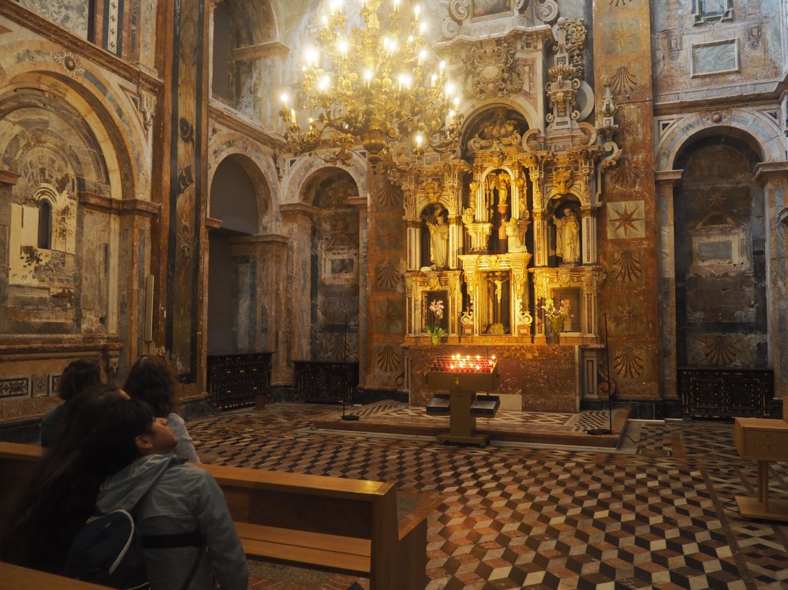 L’une des chapelles que l’on découvre dans la cathédrale.