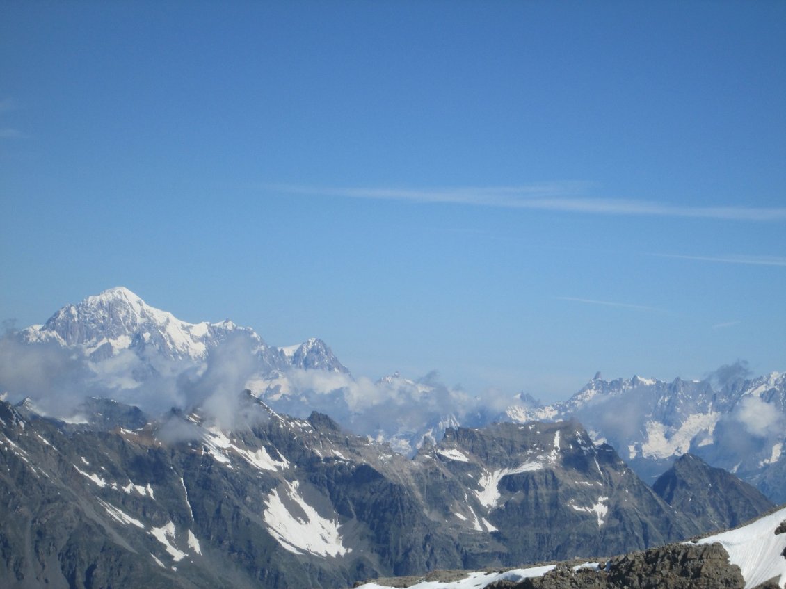 Sa majesté le Mont-Blanc versant italien