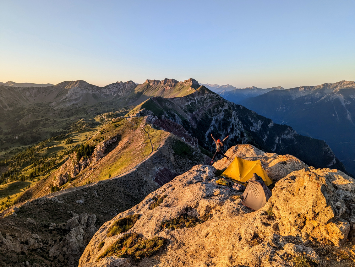 Voyage. Effusion de joie matinale au Morgon, un véritable voyage entre deux journées de travail !