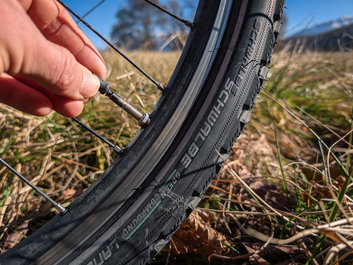 À l'envers, le bouchon permet de dégonfler.