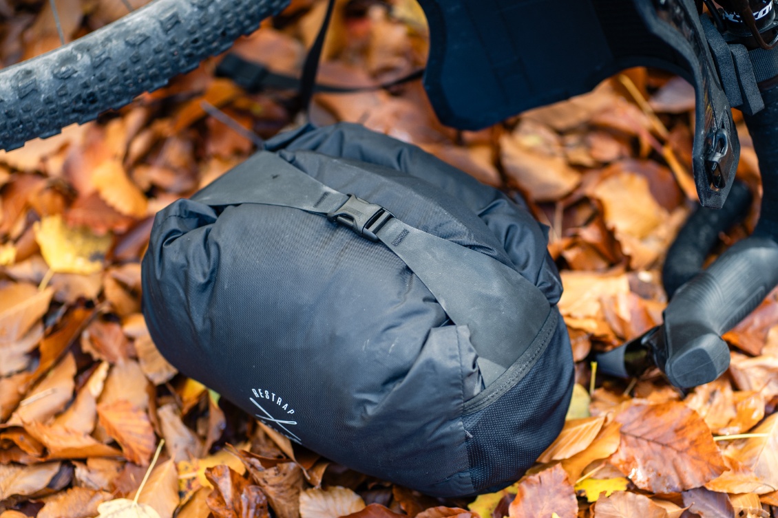 Le système de verrouillage interdit de dépasser le volume conseillé.