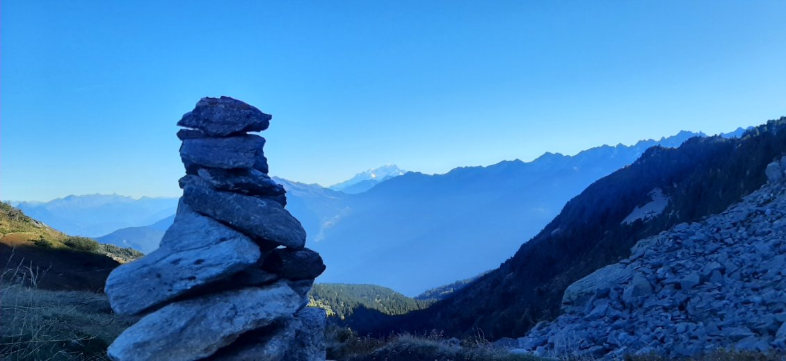 après le col, vue sur le Mont Blanc