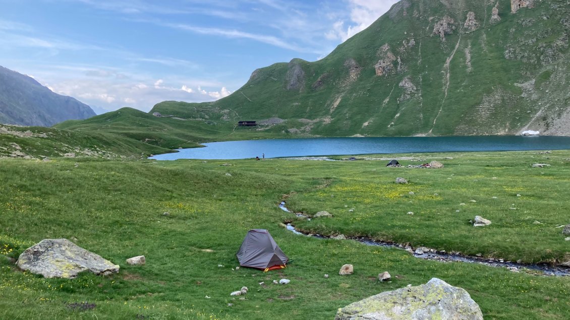 Bivouac au lac de la Muzelle