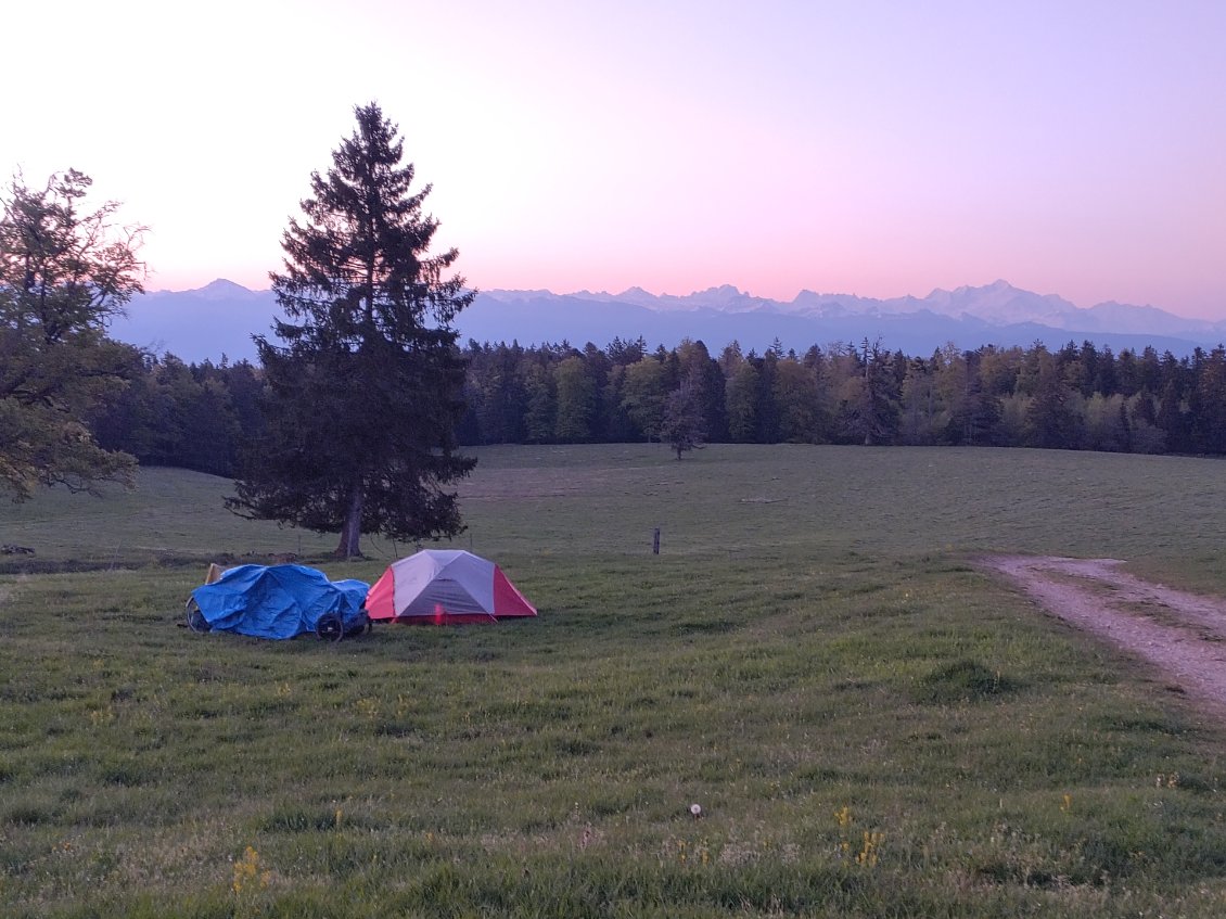 Le bivouac dans le parc du jura vaudois