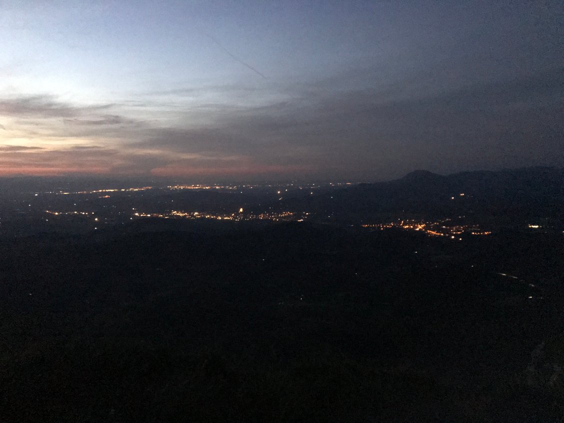Petite vue sur notre vallée, au fond Valence