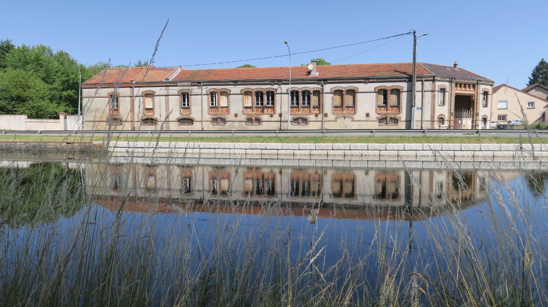 La façade de l'ancienne Tuilerie