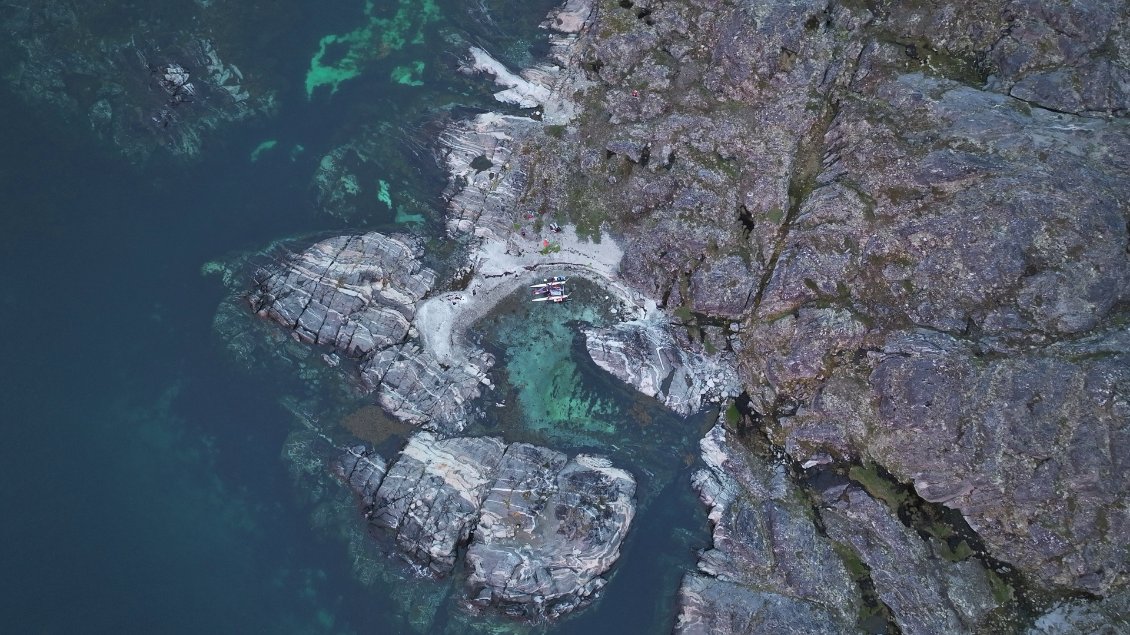 L'anse paridisiaque et diabolique
