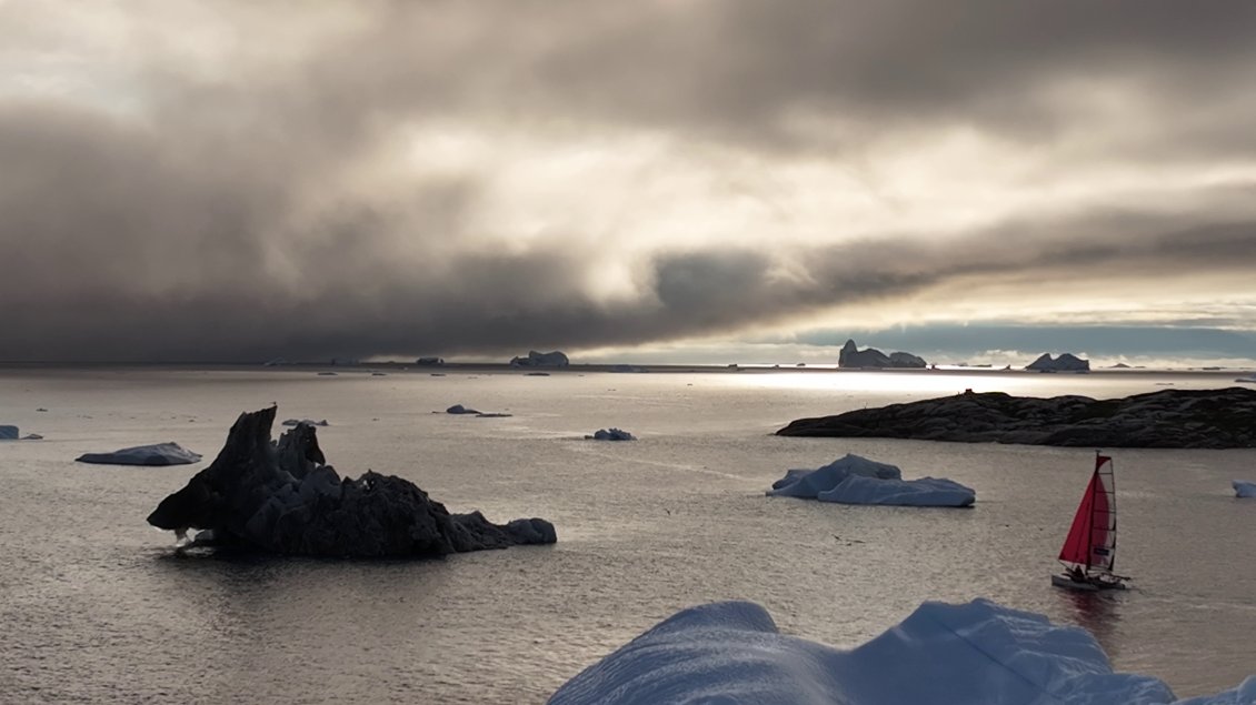 Groenland, terre de contrastes - entre ciel et glace
