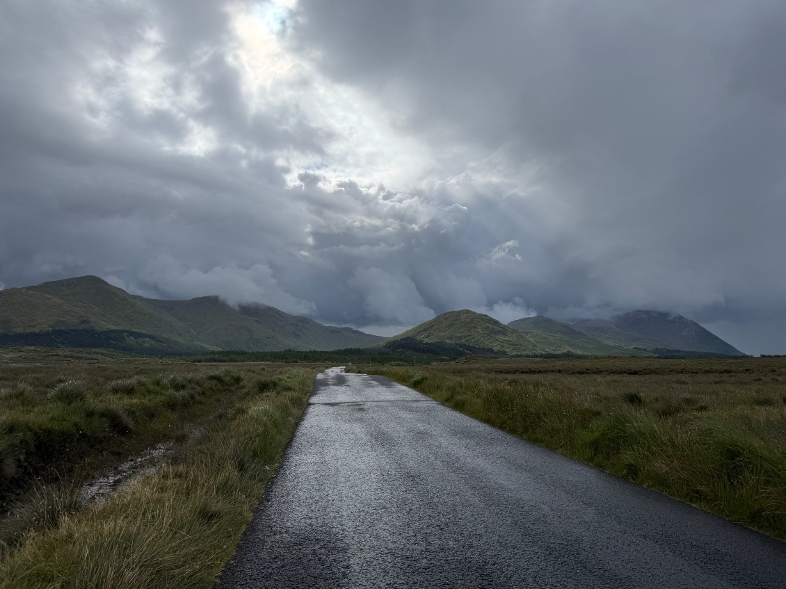 Les nuages  menacent mais passent à côté.