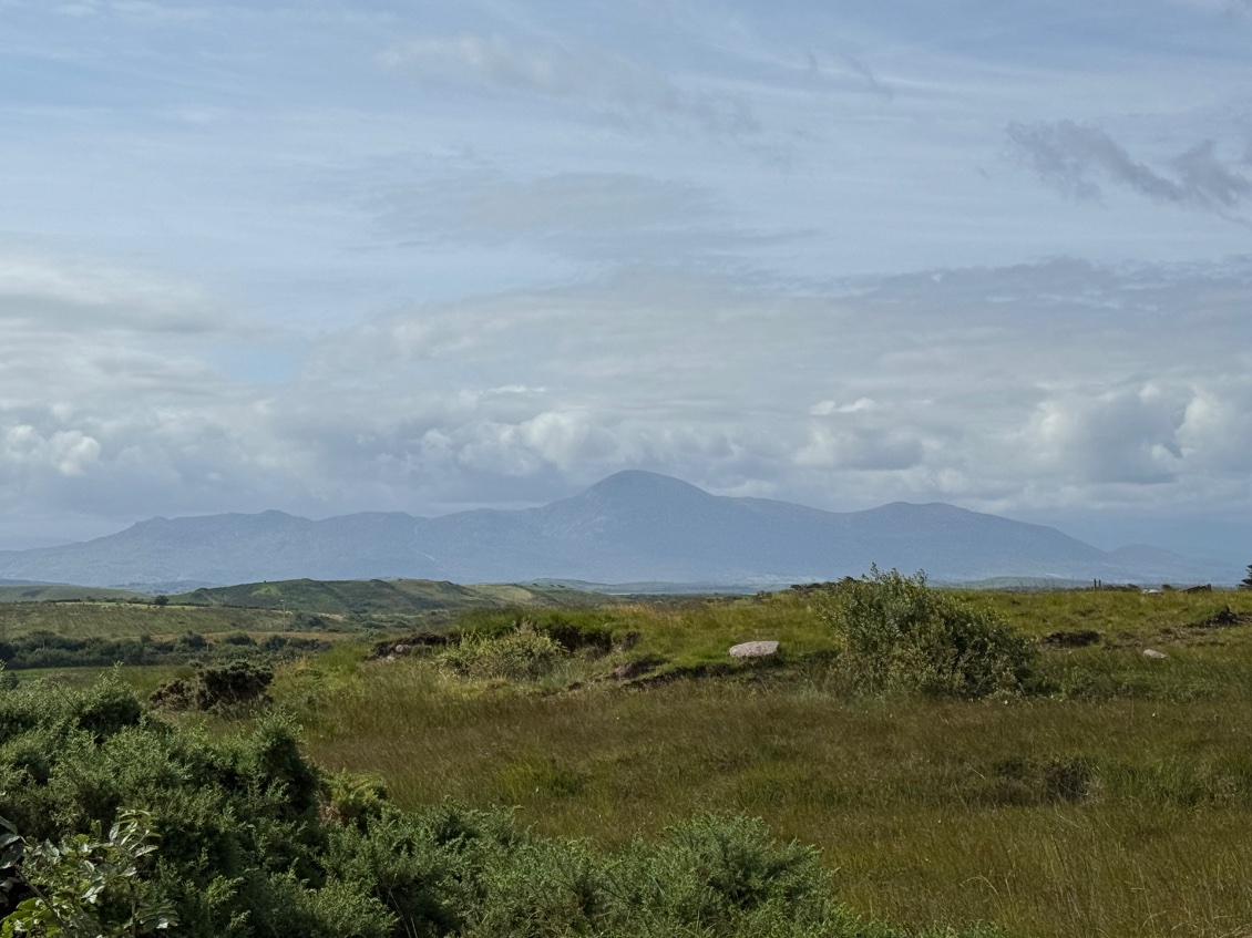Au loin Croagh Patrick que nous avons contourné hier