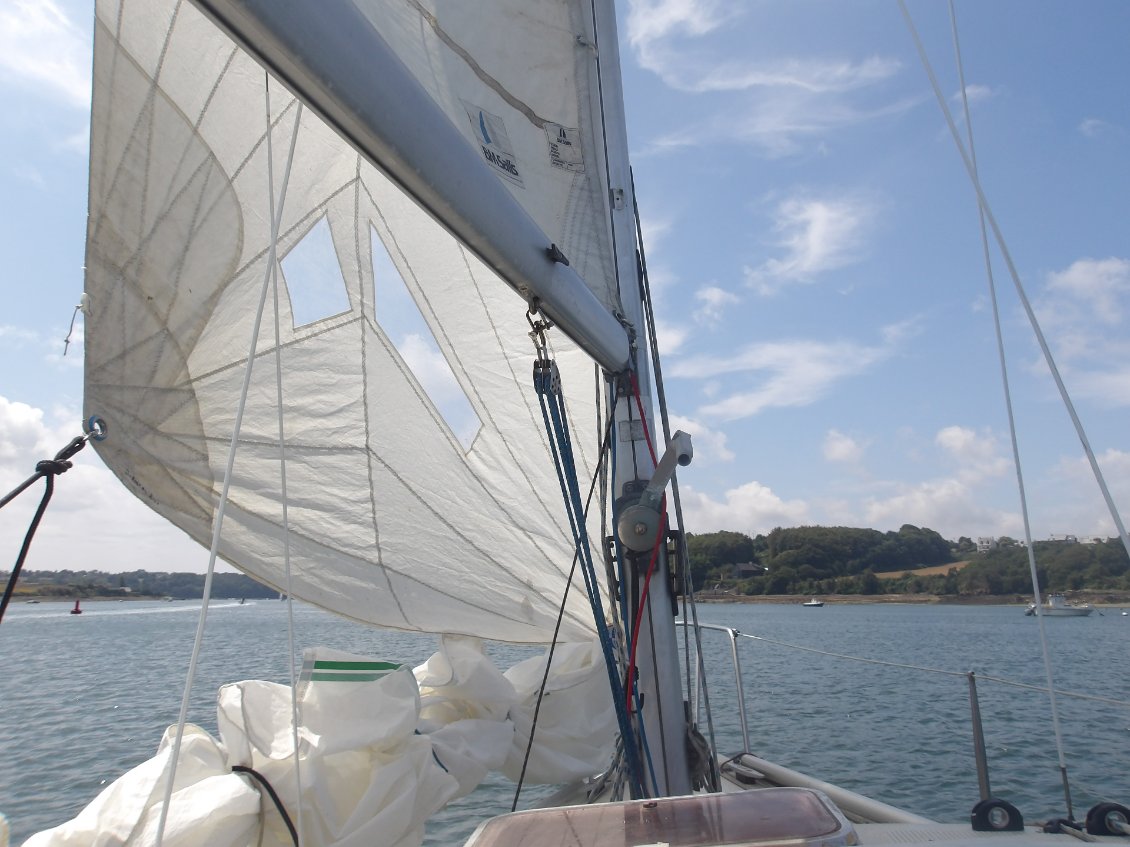 Sur la rivière Jaudy, en voile pour Tréguier