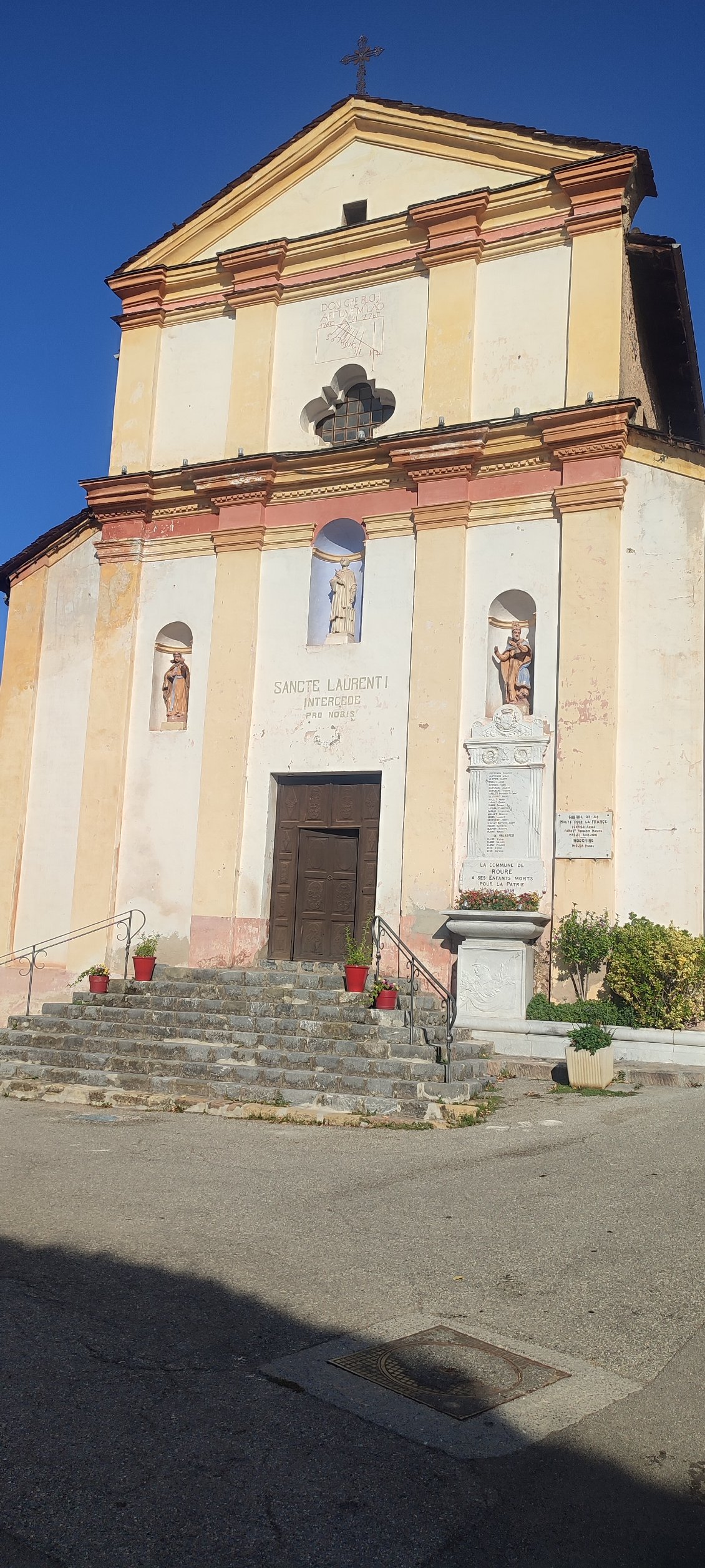 Eglise de Roure