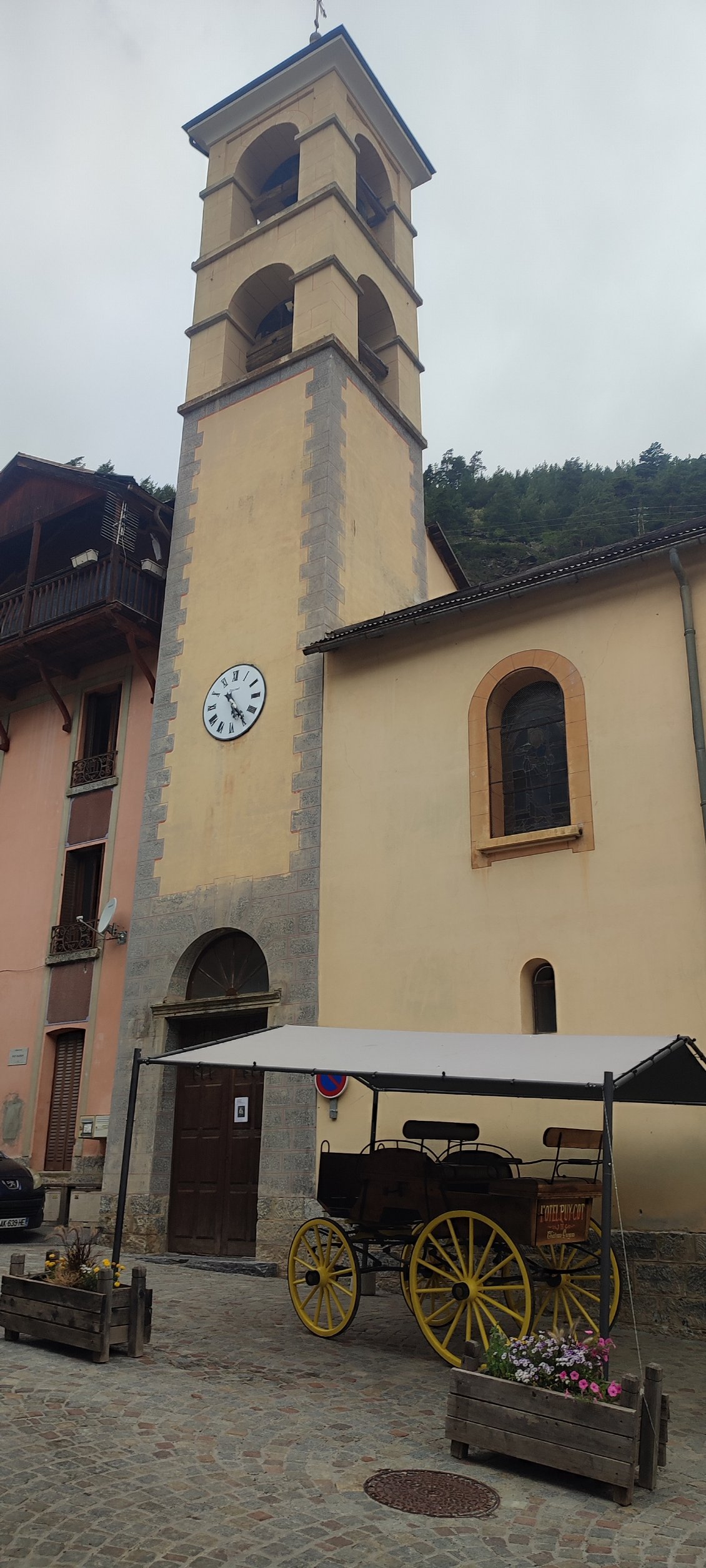 Eglise de Chateau Queyras