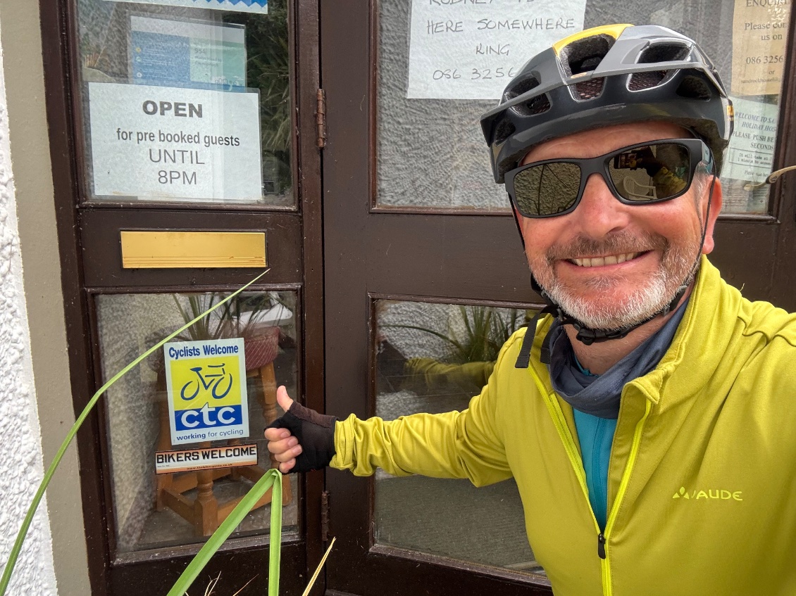 Il faut noter quand l’accueil est cyclist friendly 