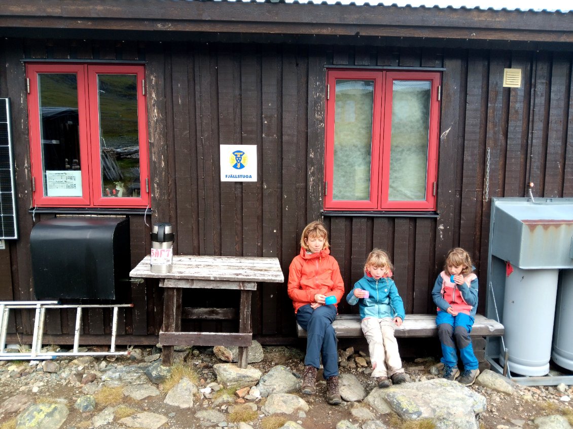 A chaque refuge, nous sommes accueillis par un jus d'airelles.