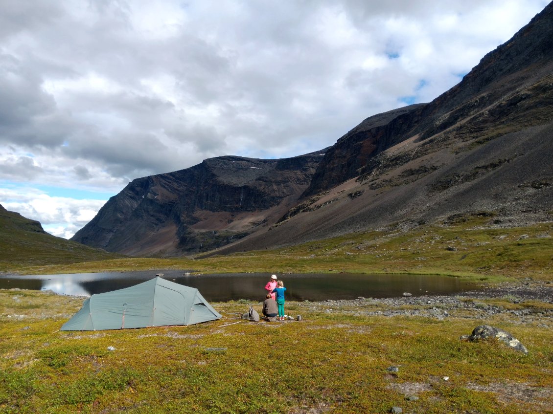 A nouveau un bivouac au cœur de paysages grandioses.