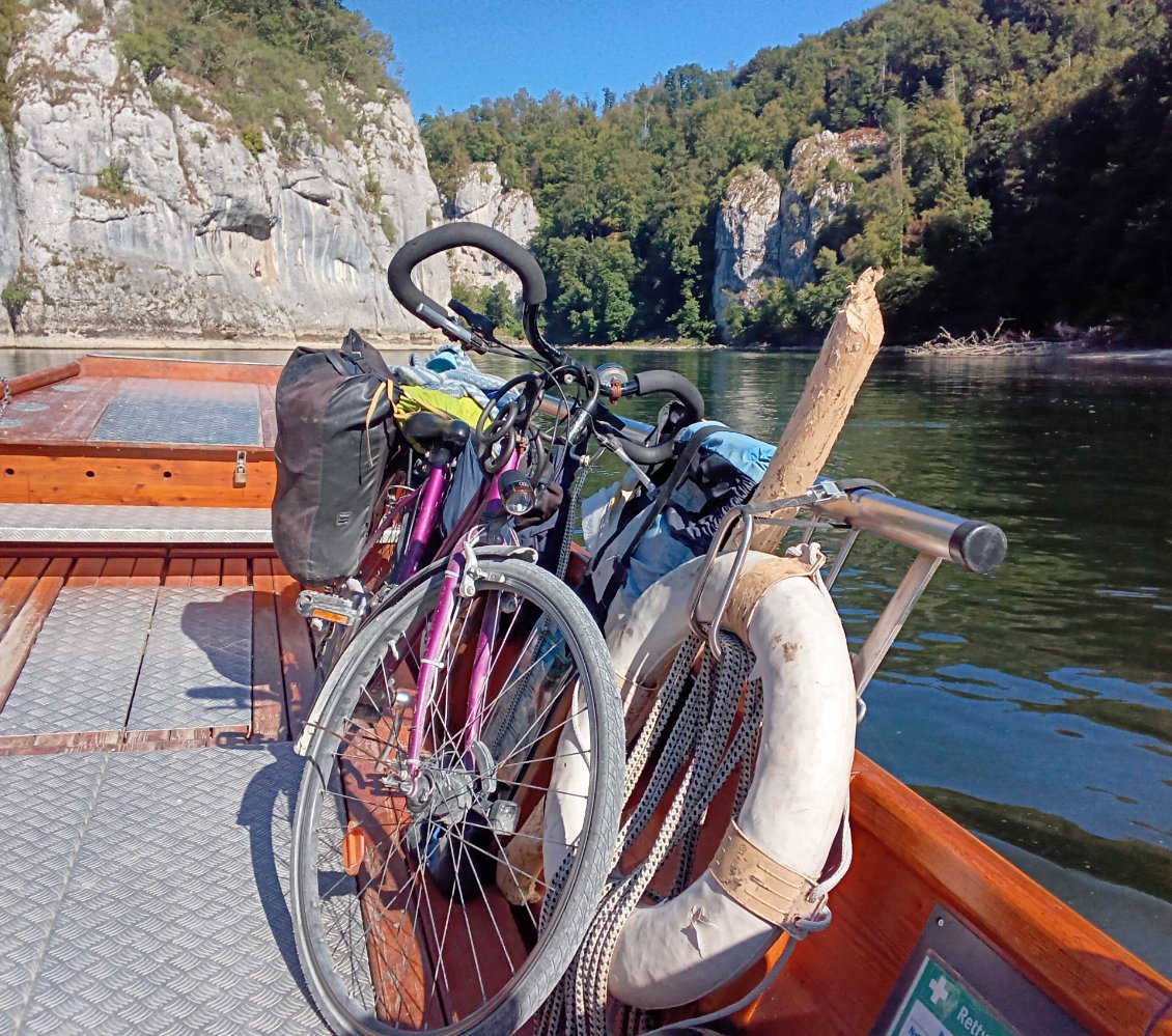 Petite traversée dans les gorges du Danube