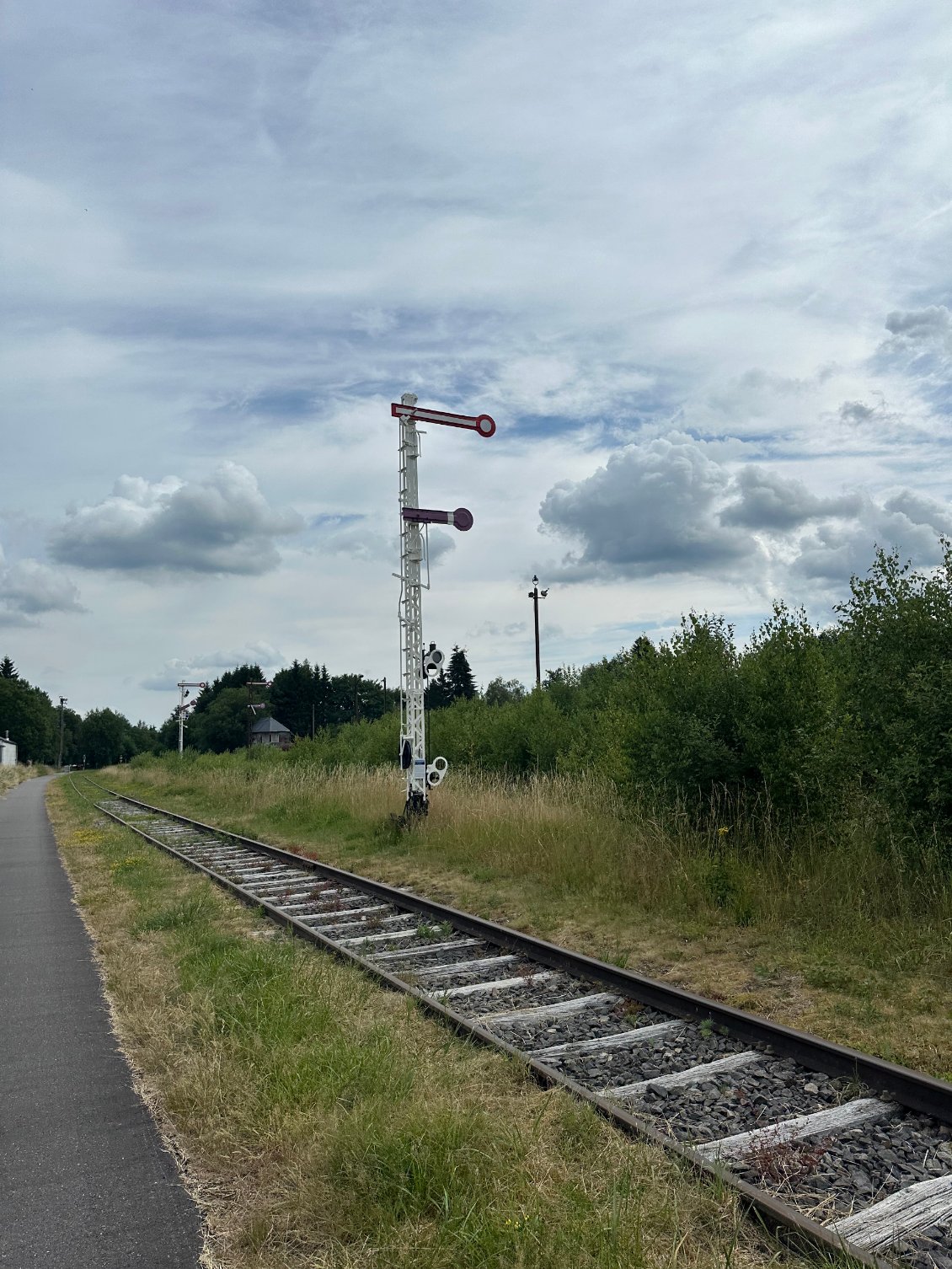 Sur la Vennbahn: vestiges...